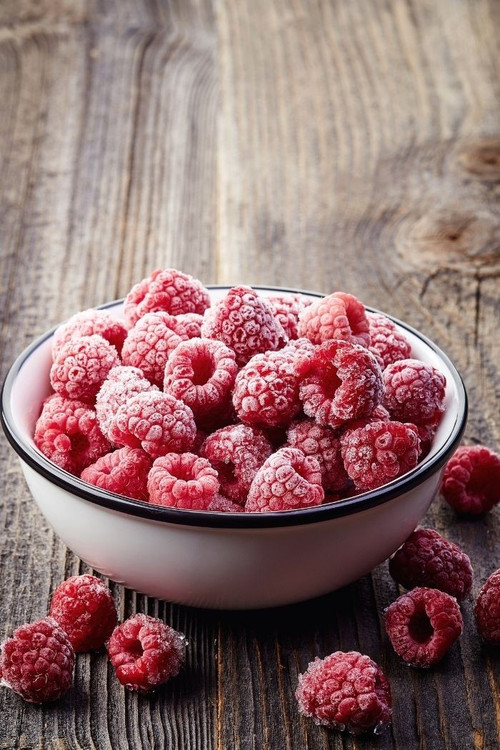 رزبری قرمز منجمد